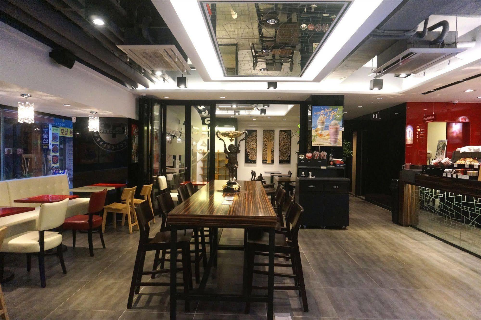 Hotel Tong Seoul Myeongdong Kültér fotó